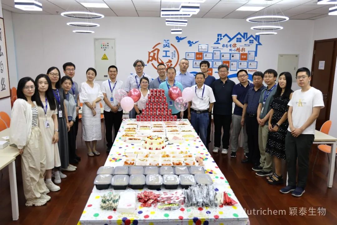 同心共聚 幸福同行｜iM电竞生物二季度员工生日会